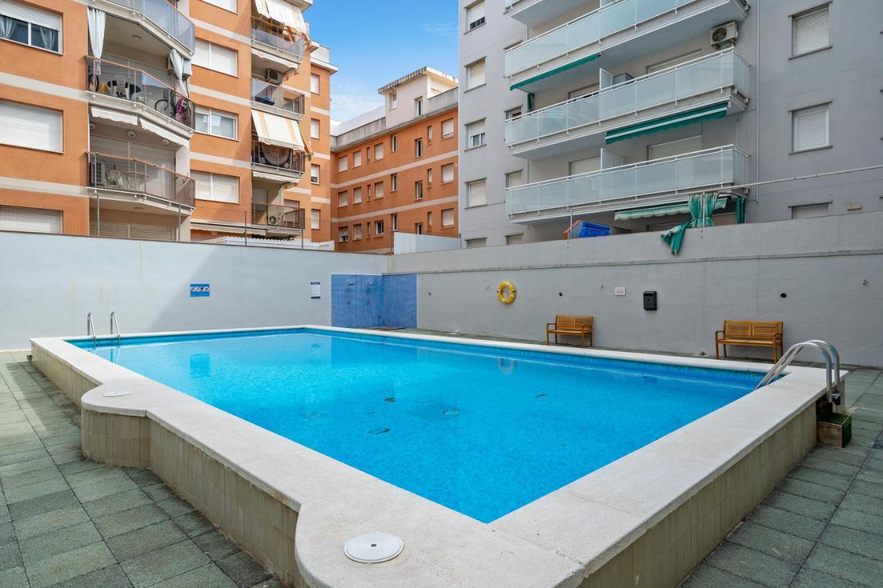 Calafell Beach-Swimingpool Apart Esterno foto