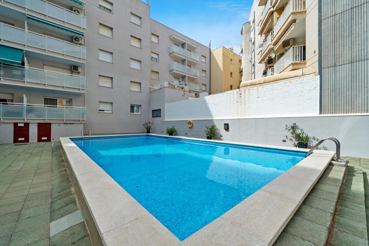 Calafell Beach-Swimingpool Apart Esterno foto